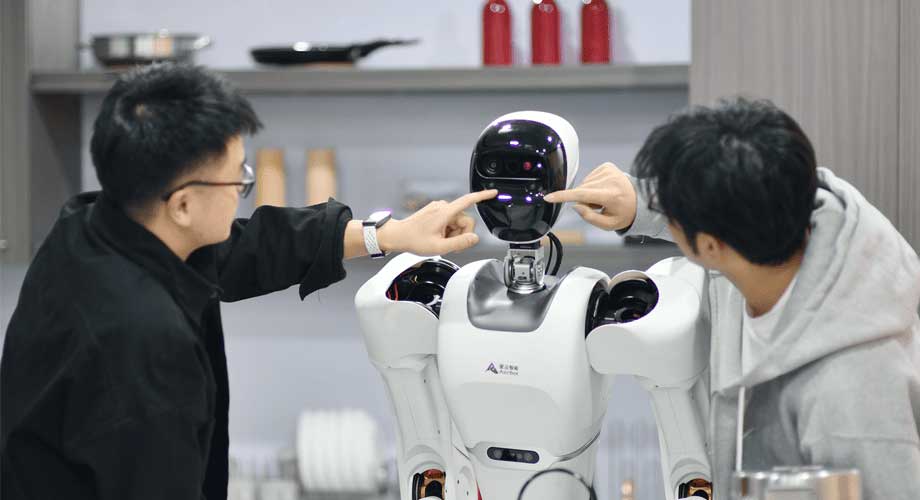 星尘智能 Astribot S1